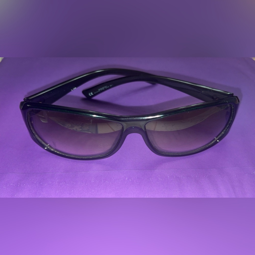 Authentic Gucci Forest Green and Gold Sunglasses